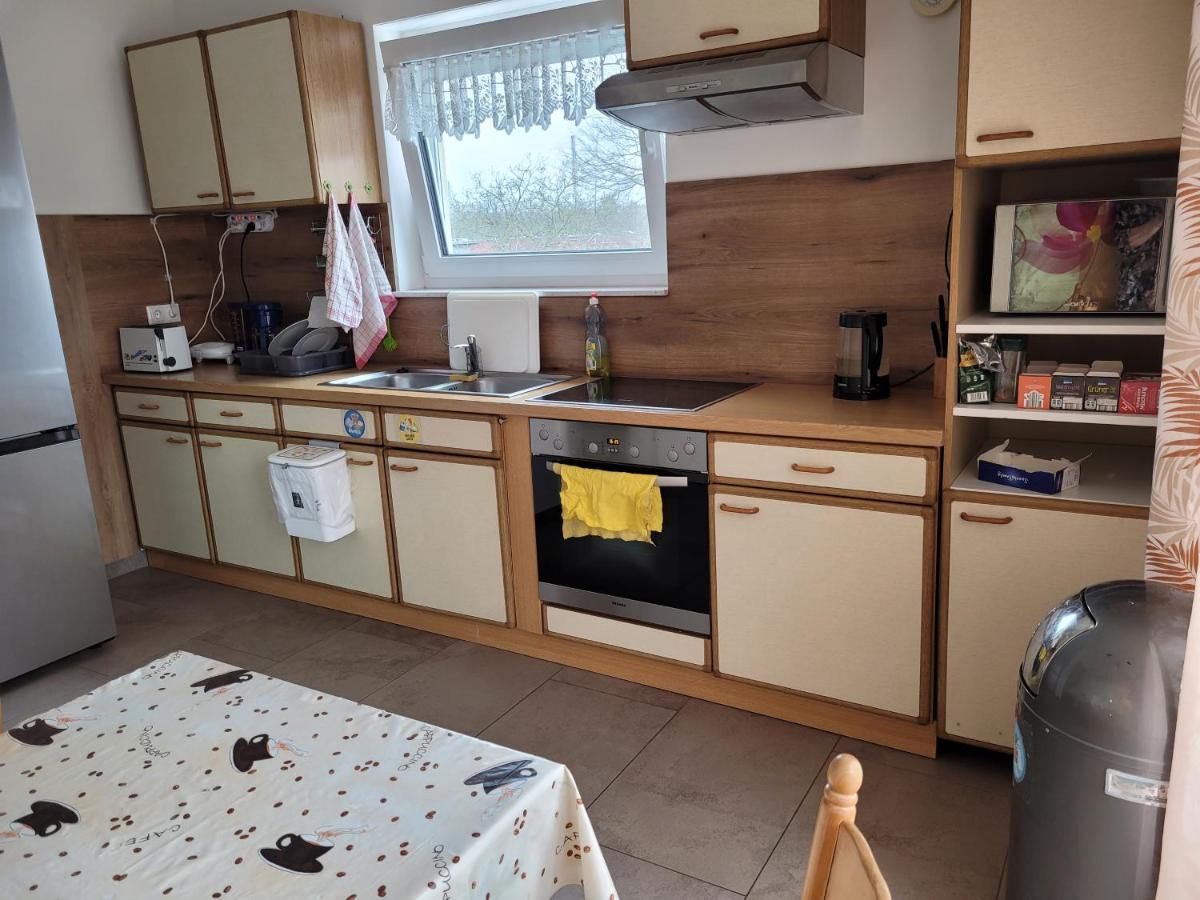 Seelze-Letter Monteurzimmer / Apartment / Messezimmer 외부 사진