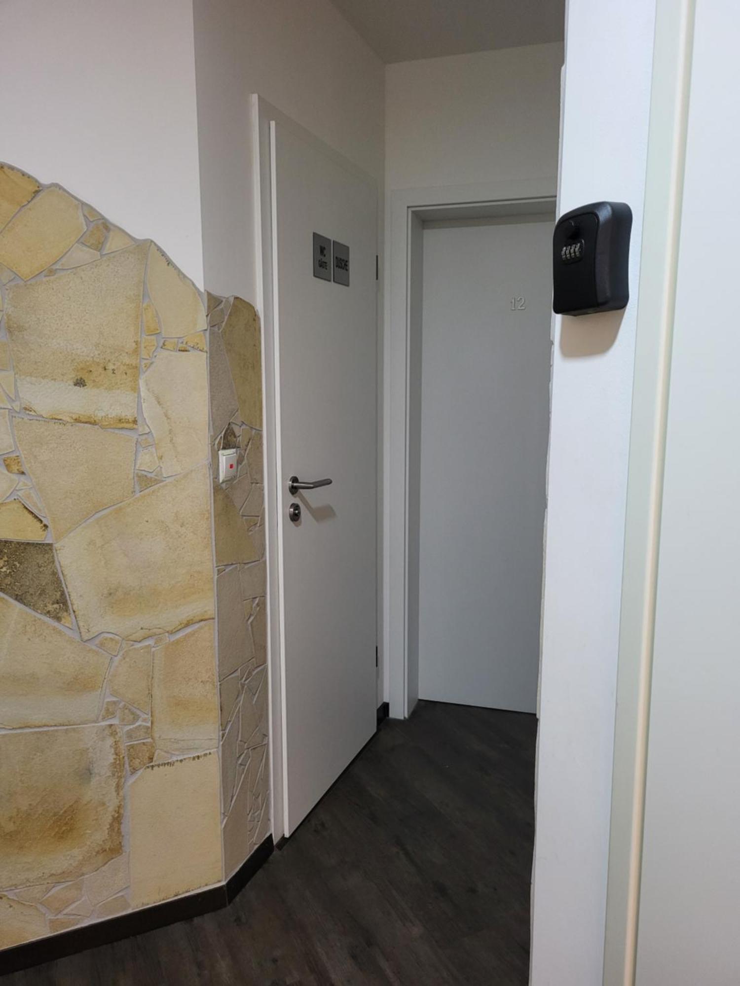 Seelze-Letter Monteurzimmer / Apartment / Messezimmer 객실 사진