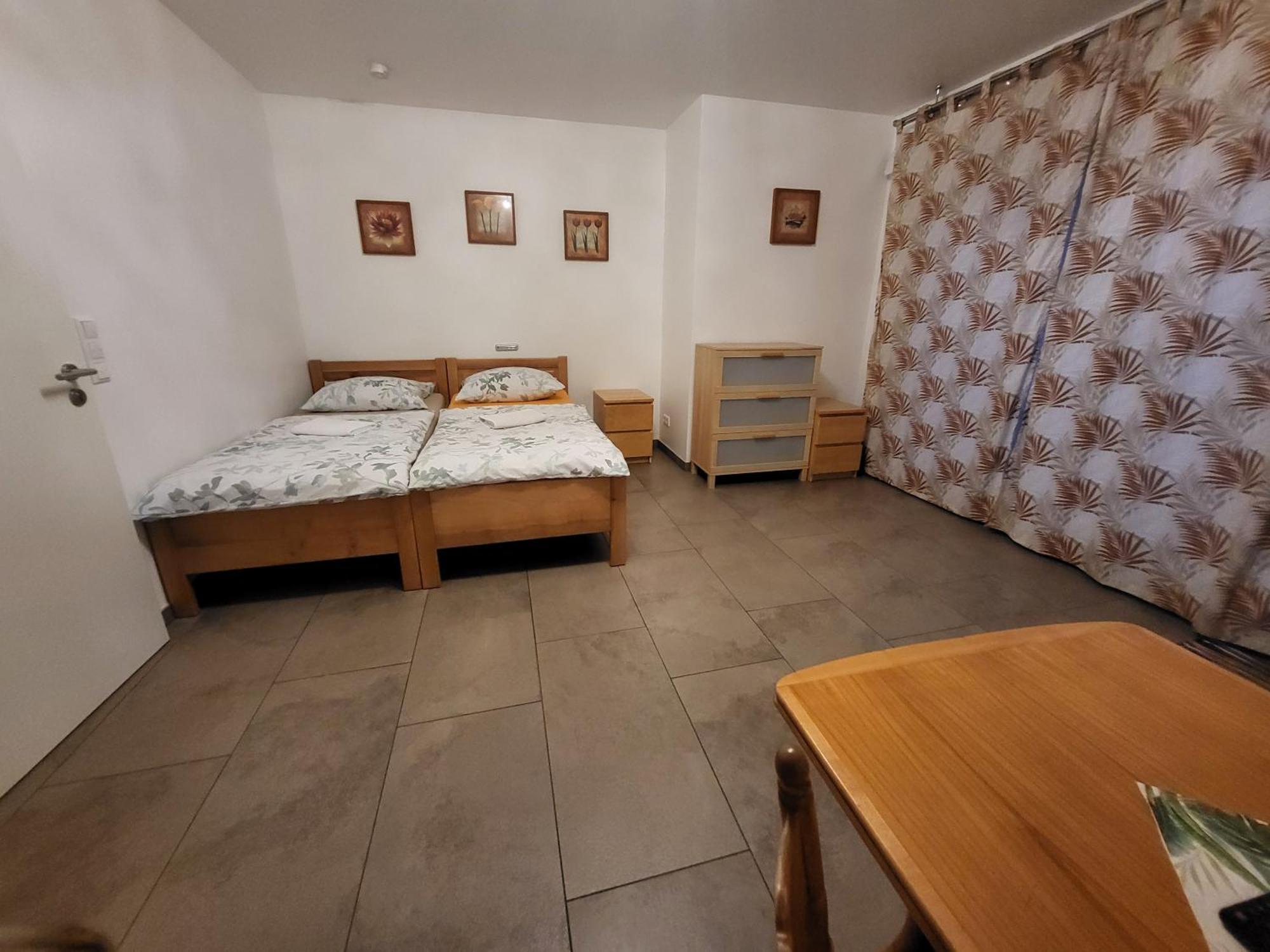 Seelze-Letter Monteurzimmer / Apartment / Messezimmer 외부 사진